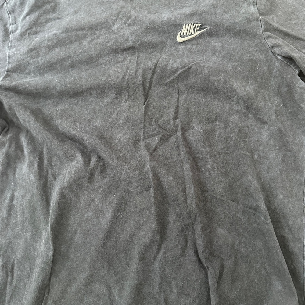 Nike Charcoal Long Sleeve Tee